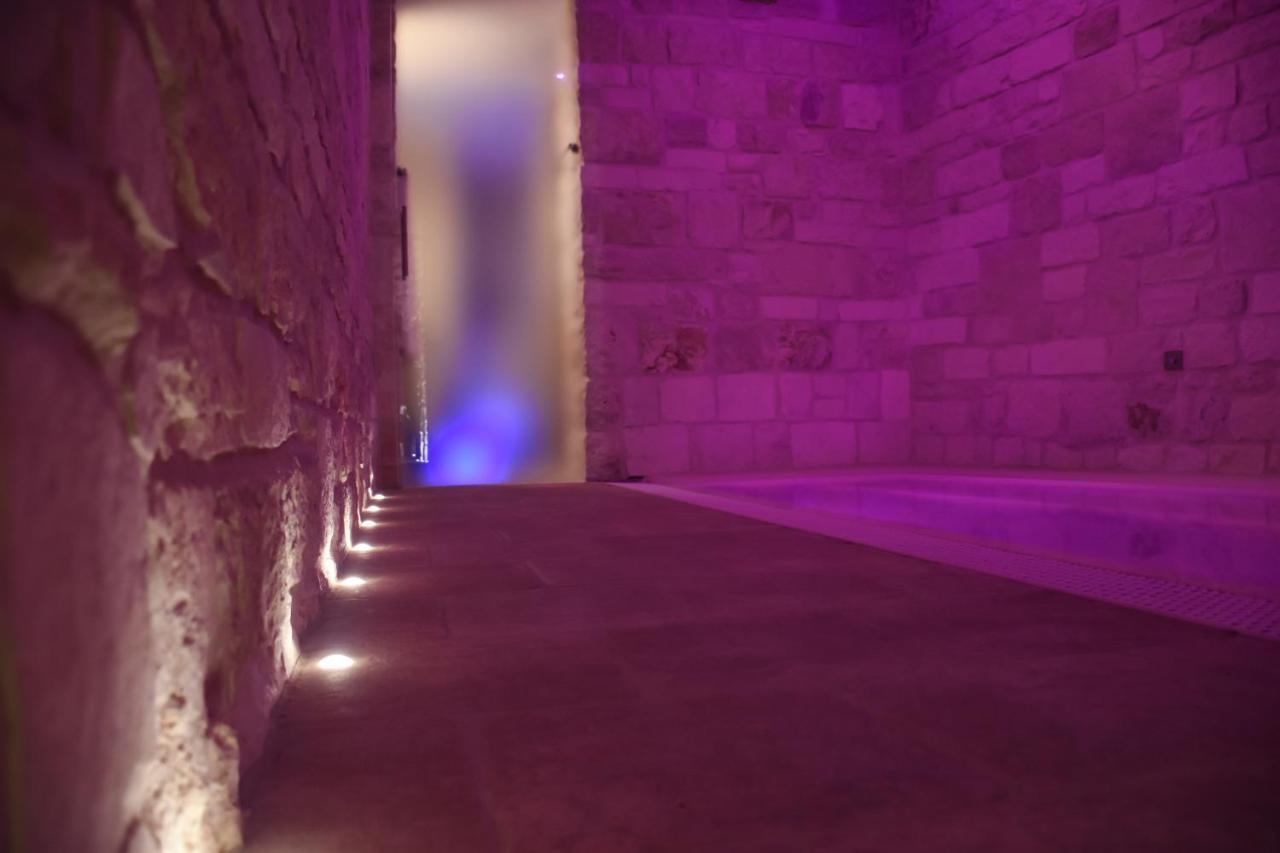Trulli E Puglia Luxury Suite Alberobello Exterior photo